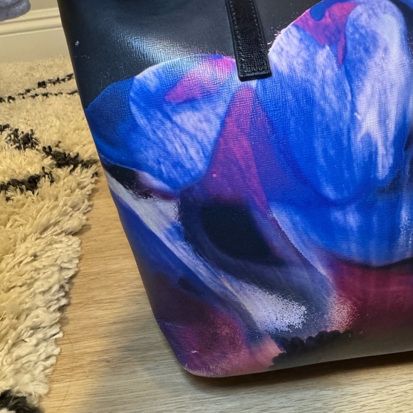Ted Baker “Cosmic Bloom” Black Leather Tote - Picture 8 of 14